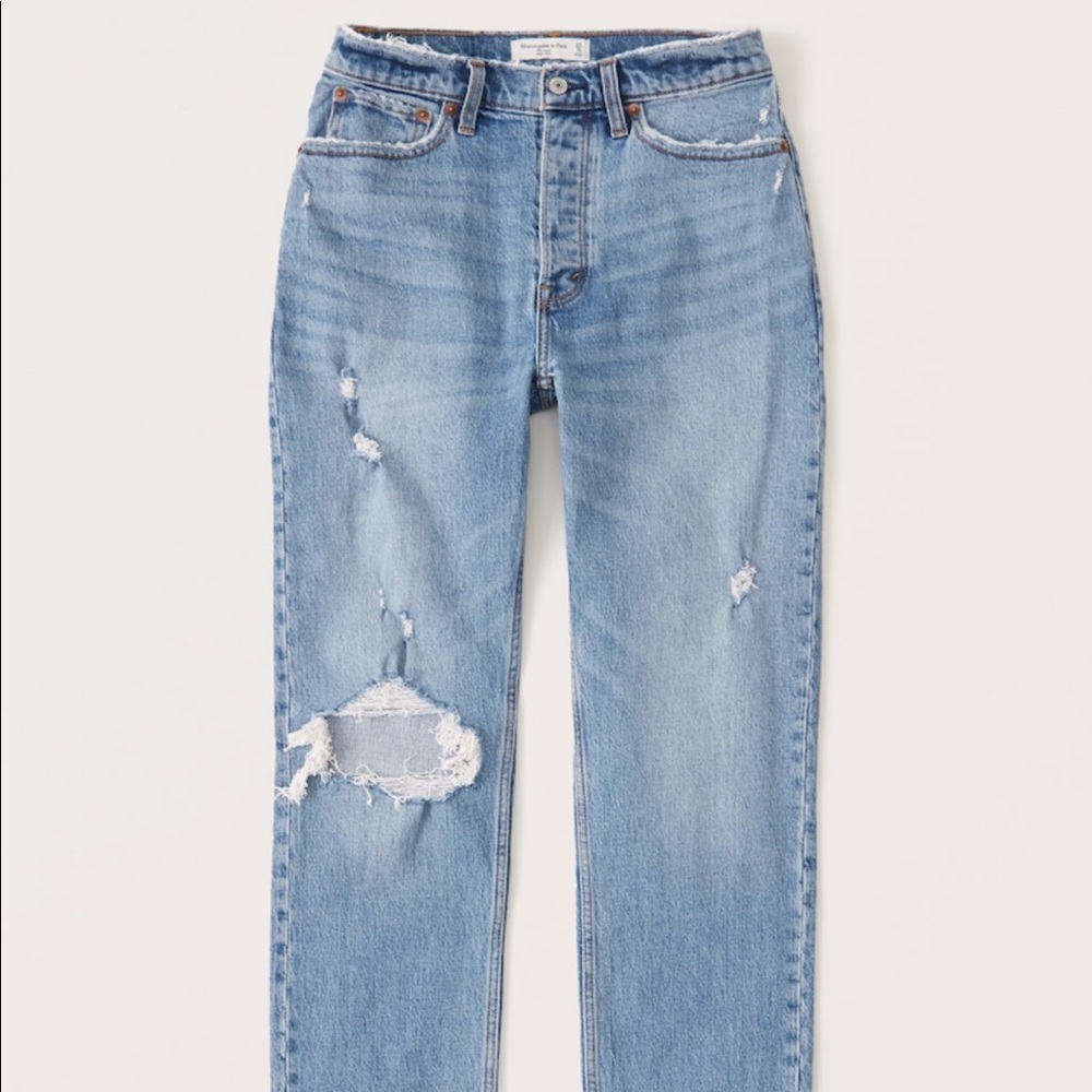 ABERCROMBIE CURVE LOVE HIGH RISE DAD JEANS